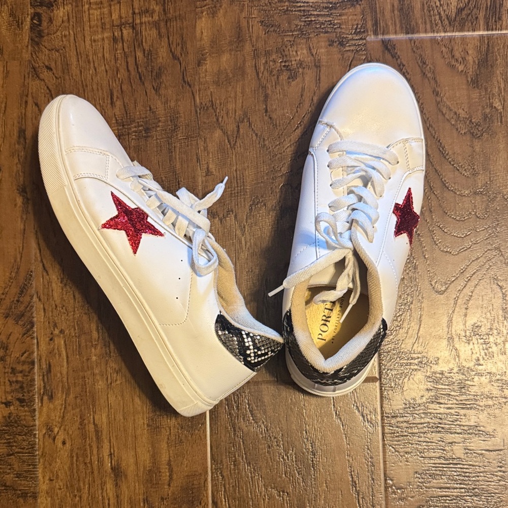 White Sneakers with Red Star and Snakeskin Detail